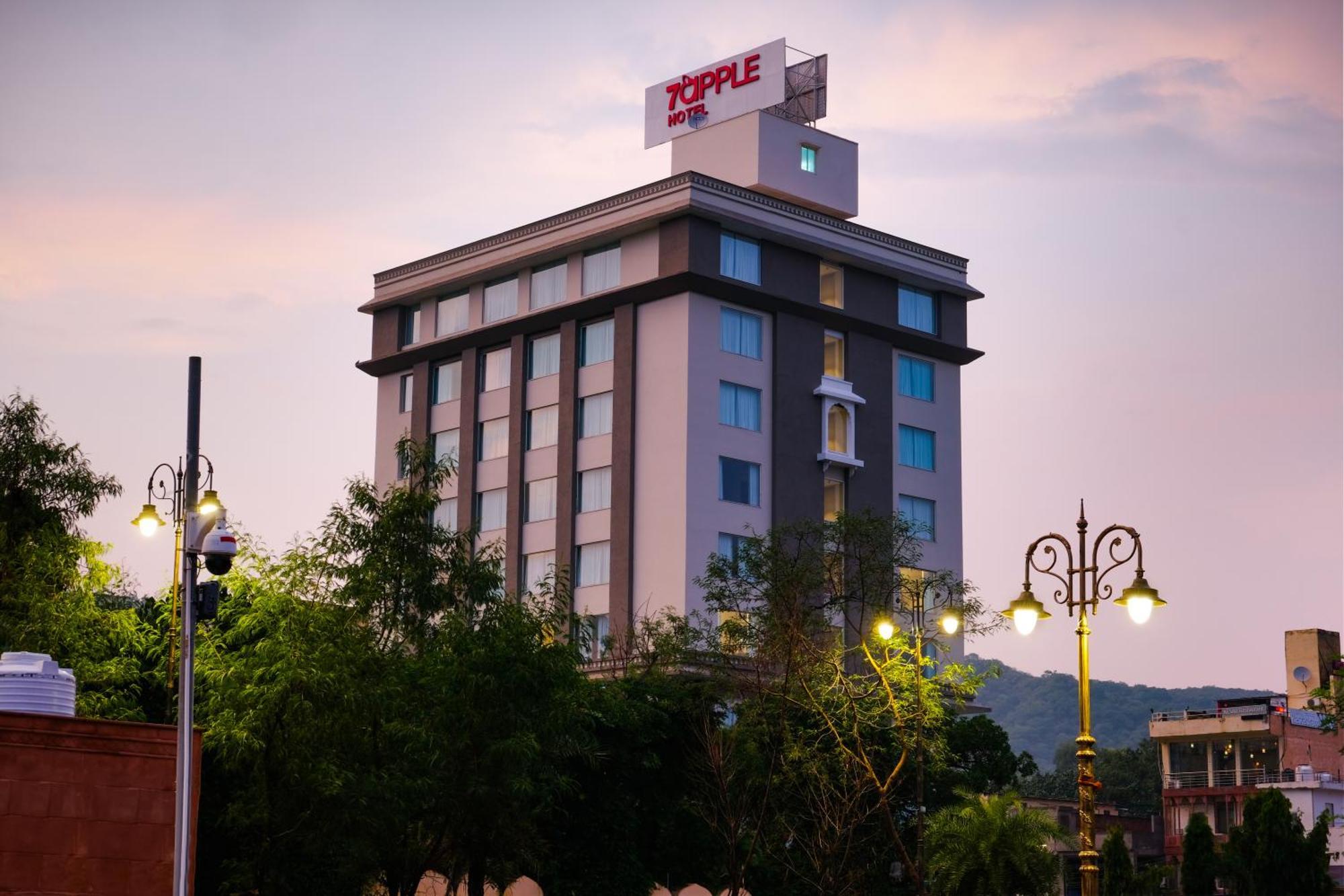 7 Apple Hotel Jal Mahal, ชัยปุระ ภายนอก รูปภาพ